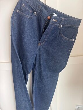 H&M woman’s Slim Straight Dark Blue Jeans